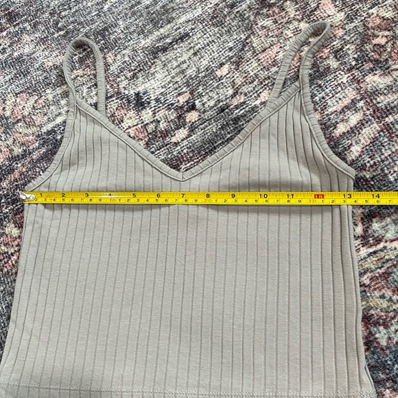 H&M | Ribbed Crop Tank | Small - Picture 3 of 5